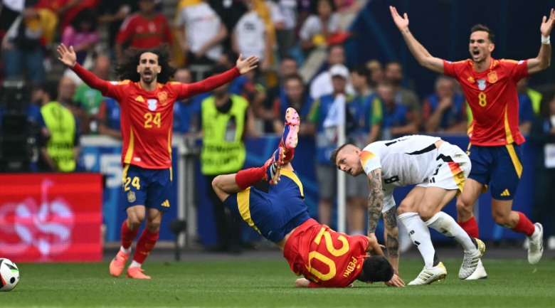 بيدري، برشلونة، إسبانيا