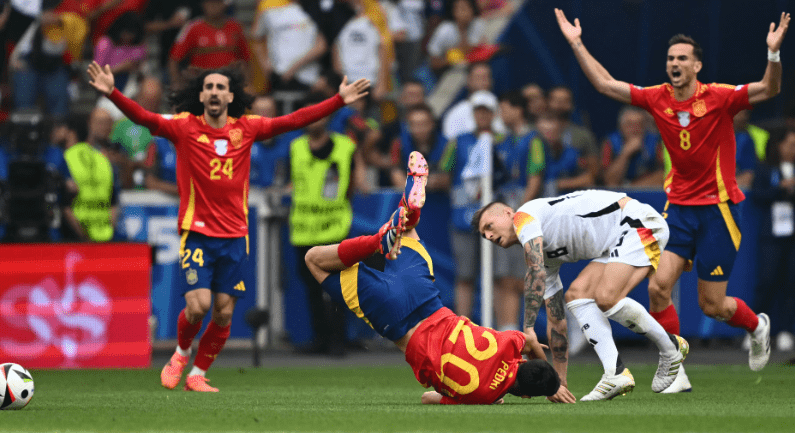 بيدري، برشلونة، إسبانيا