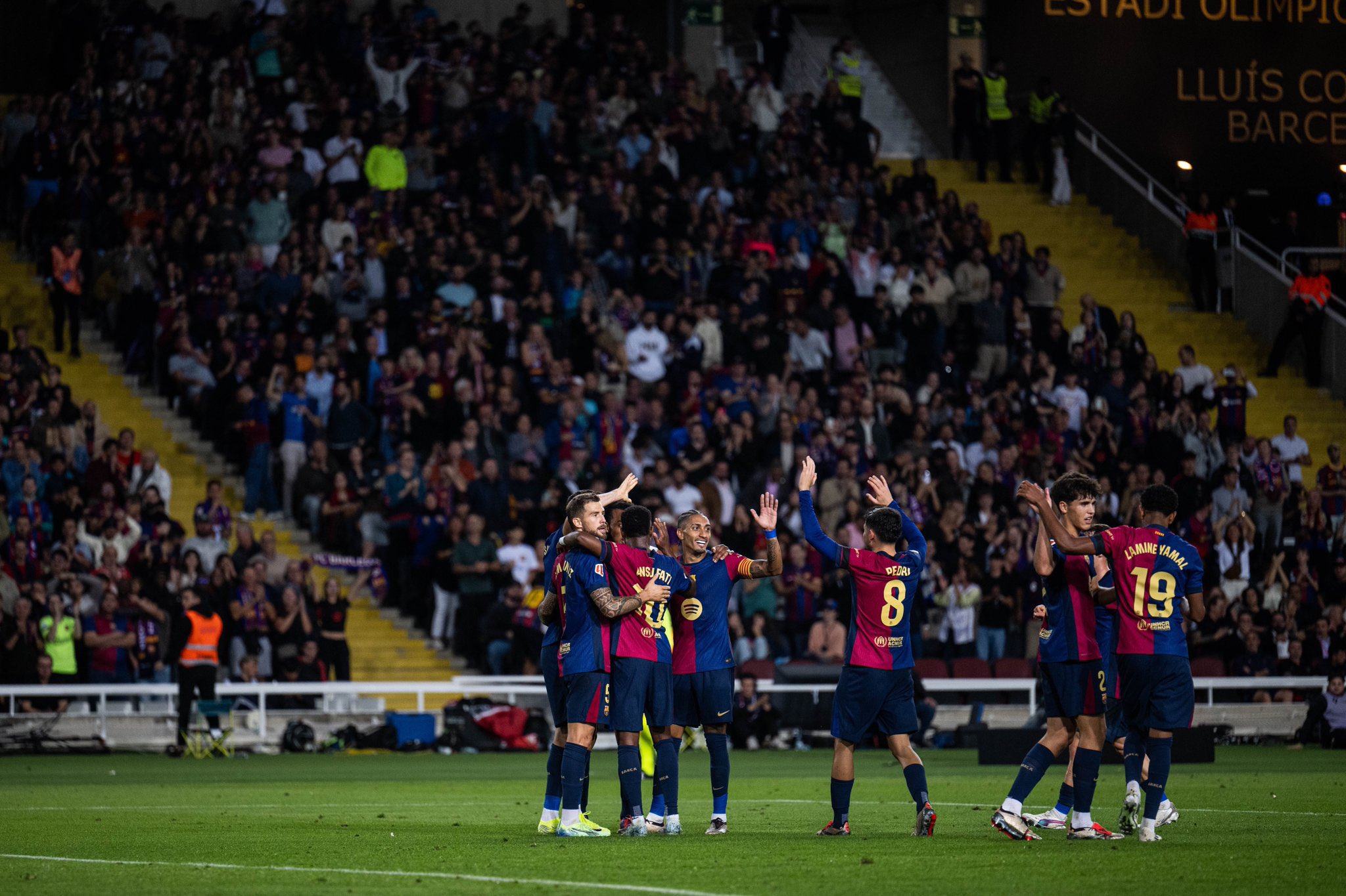 برشلونة