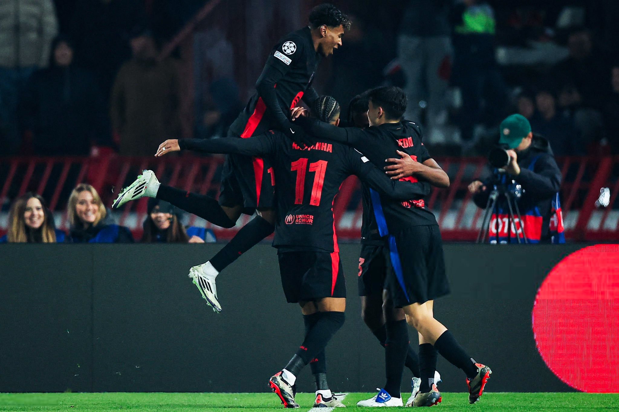 برشلونة