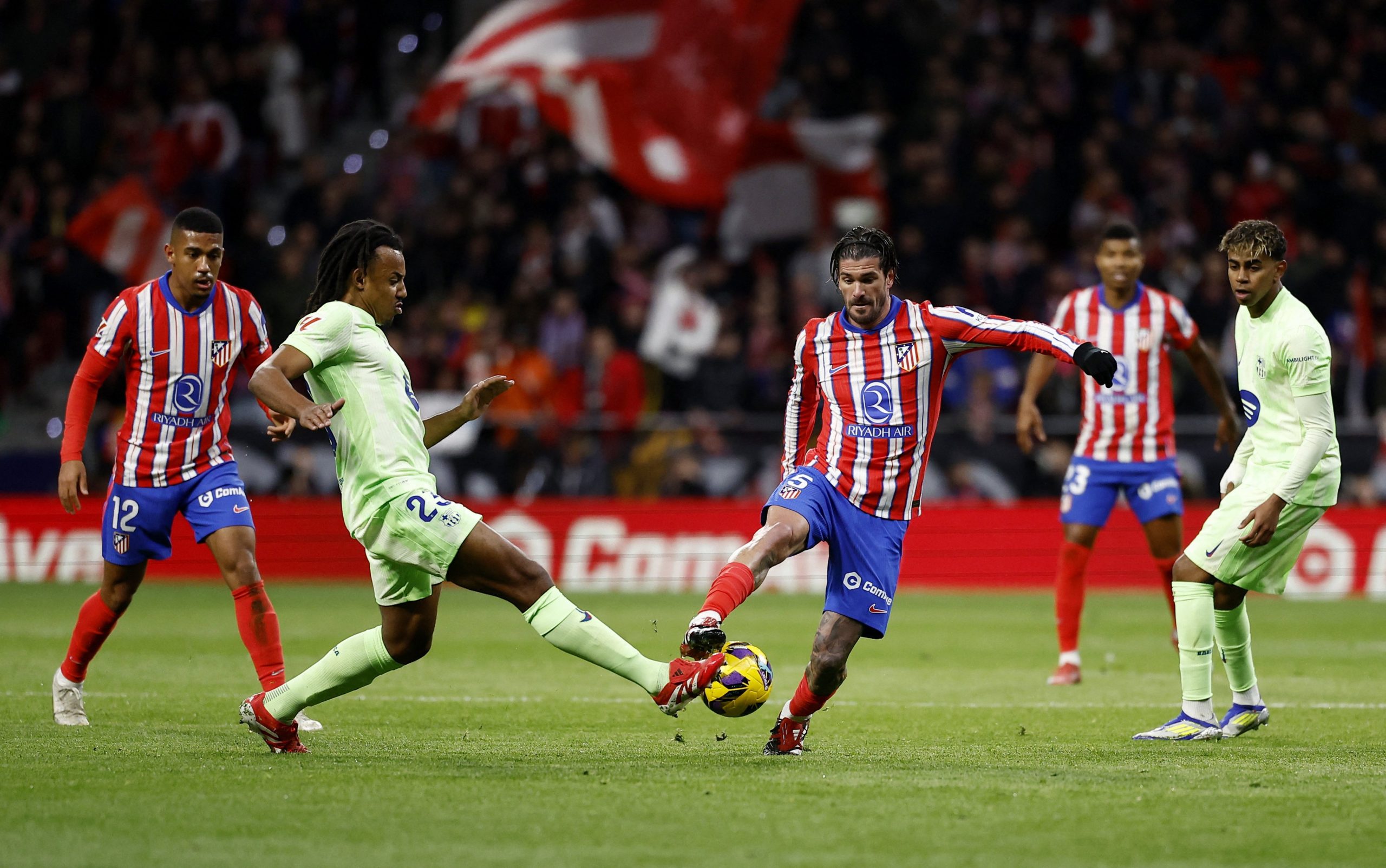 برشلونة وأتلتيكو مدريد