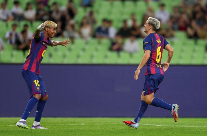 برشلونة