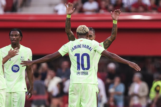 ملخص مباراة برشلونة ومايوركا (3-0)