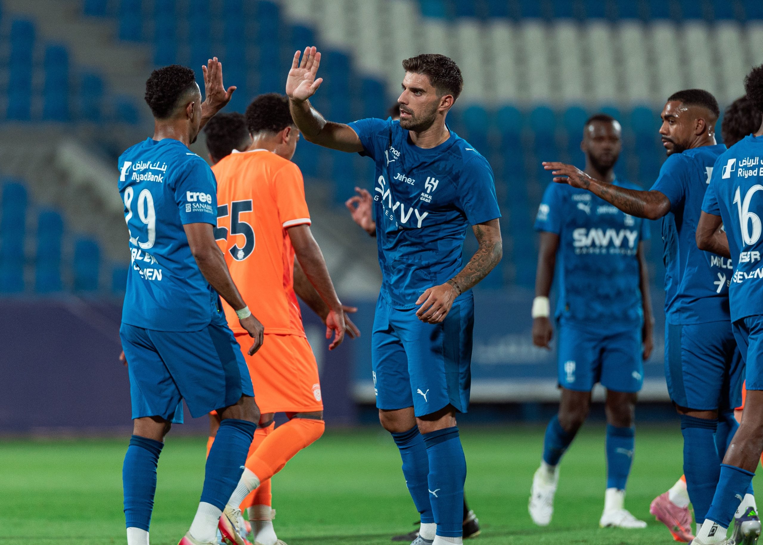 الهلال