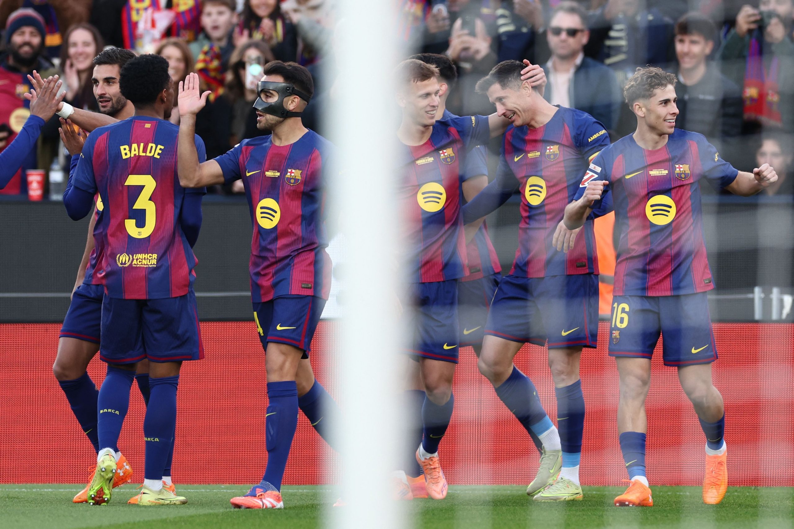 برشلونة