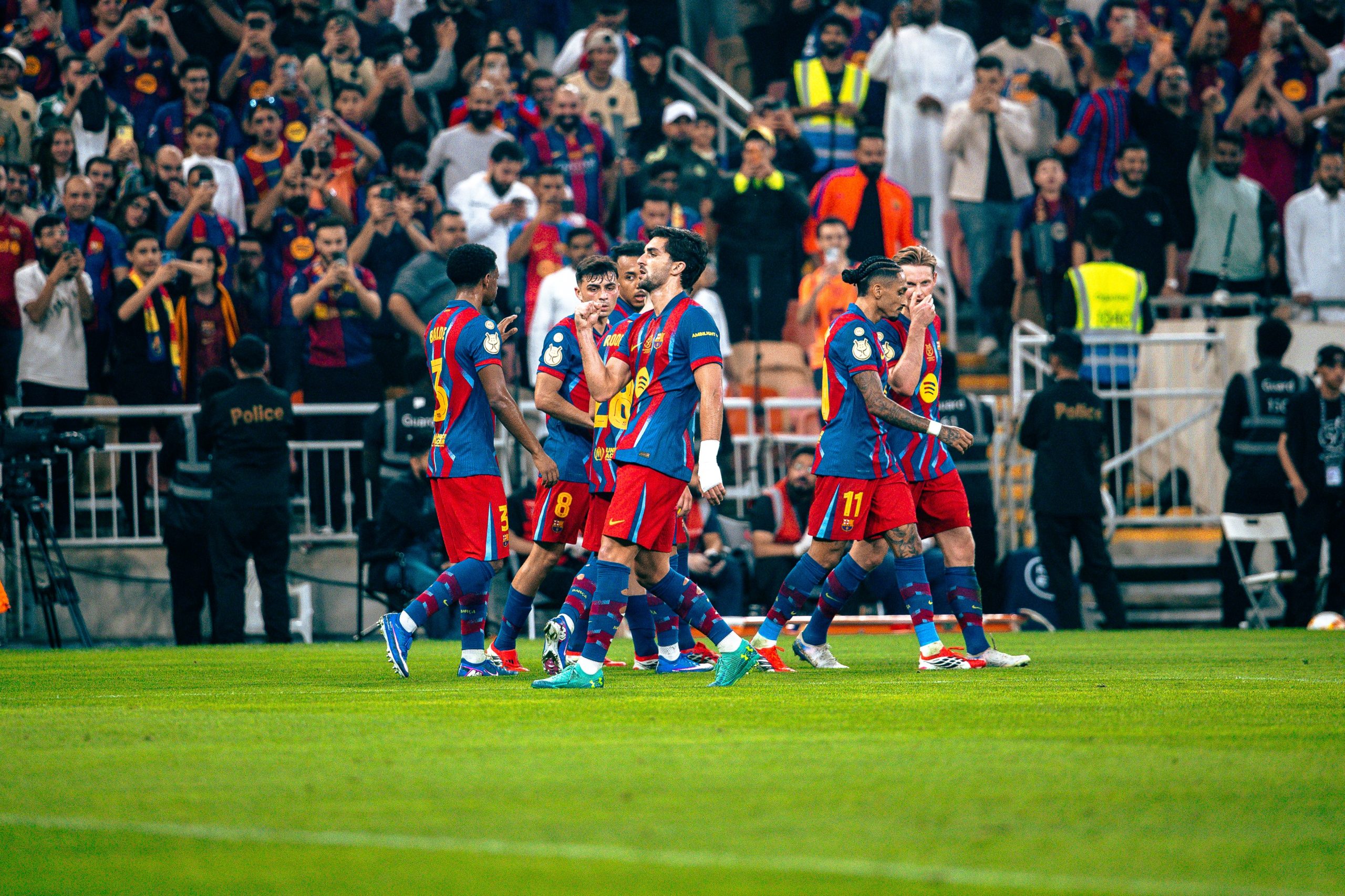 برشلونة