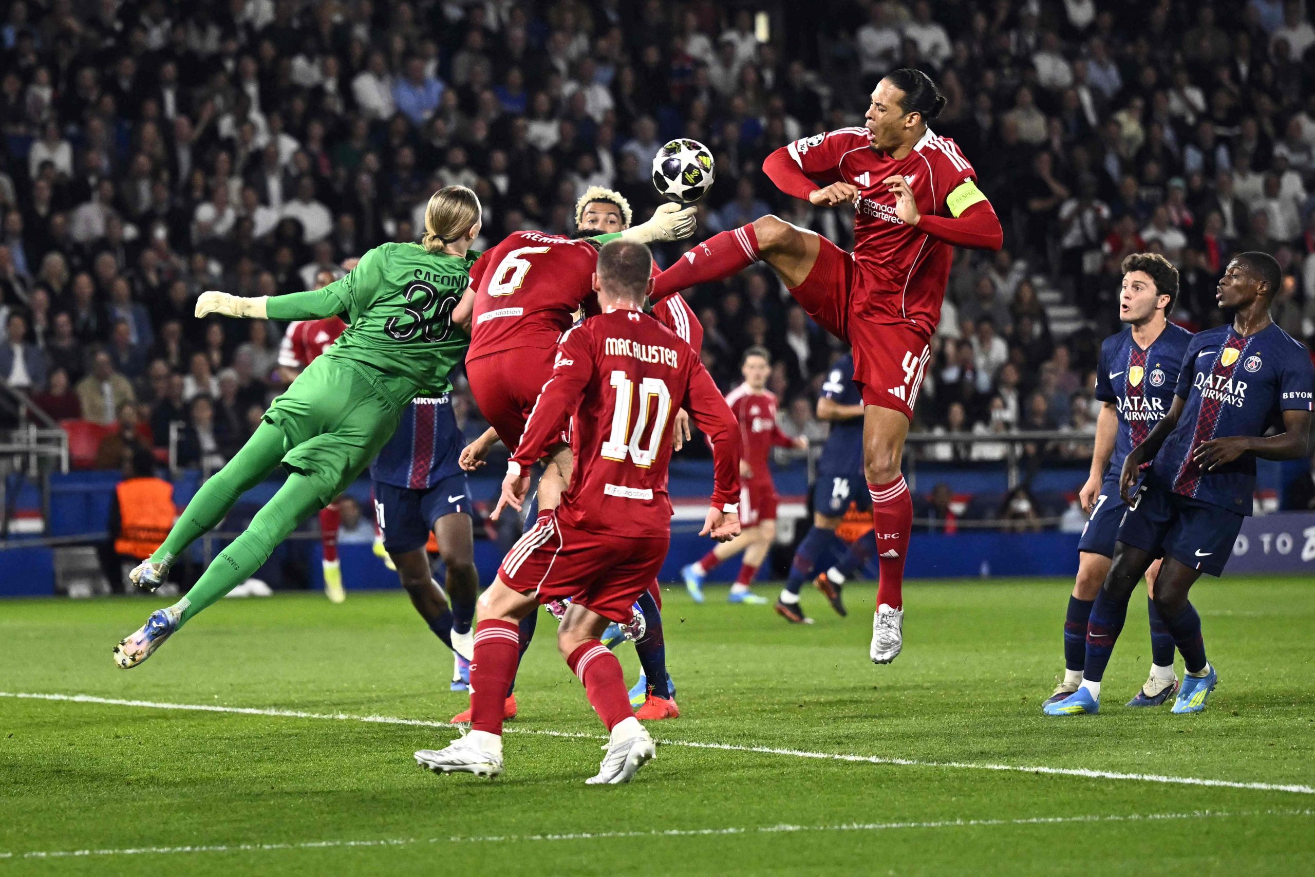 ليفربول وباريس سان جيرمان