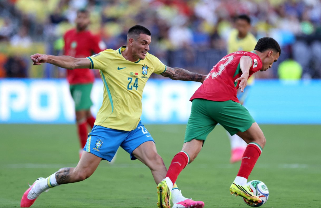 ملخص مباراة البرازيل والمغرب (1-1)