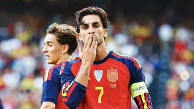 برشلونة، باريس سان جيرمان، توريس