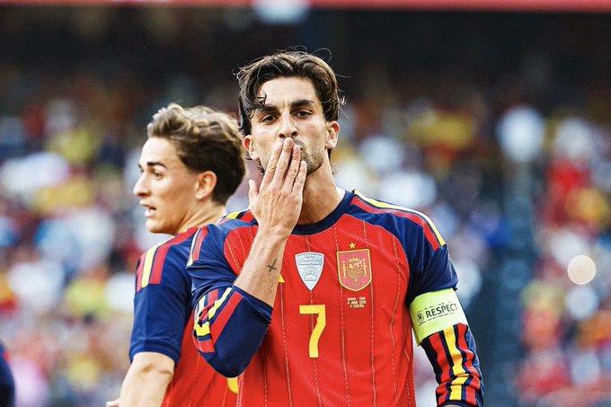 برشلونة، باريس سان جيرمان، توريس