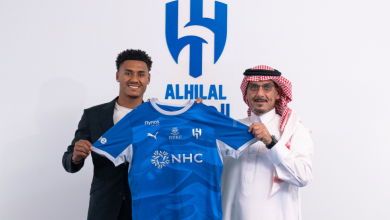 الهلال، واتكينز